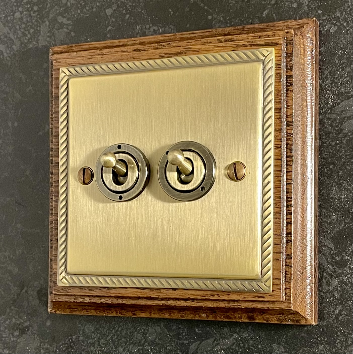GFP202-  Georgian Flat Plate Doubler Toggle Switch 2 Way